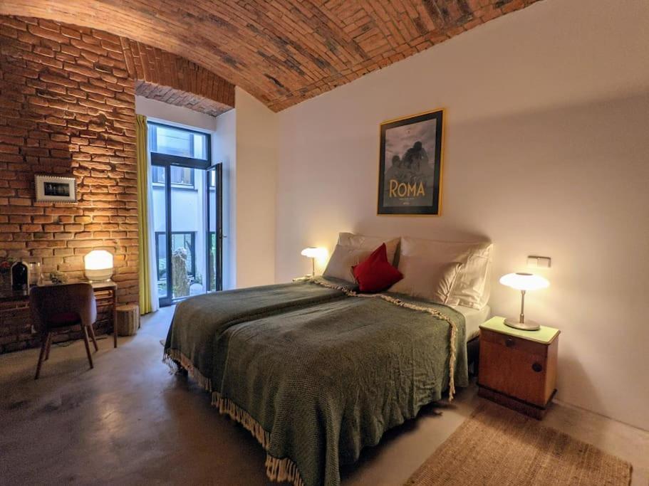 Romantic And Atypical Apartments In Prague'S Montmartre Екстер'єр фото