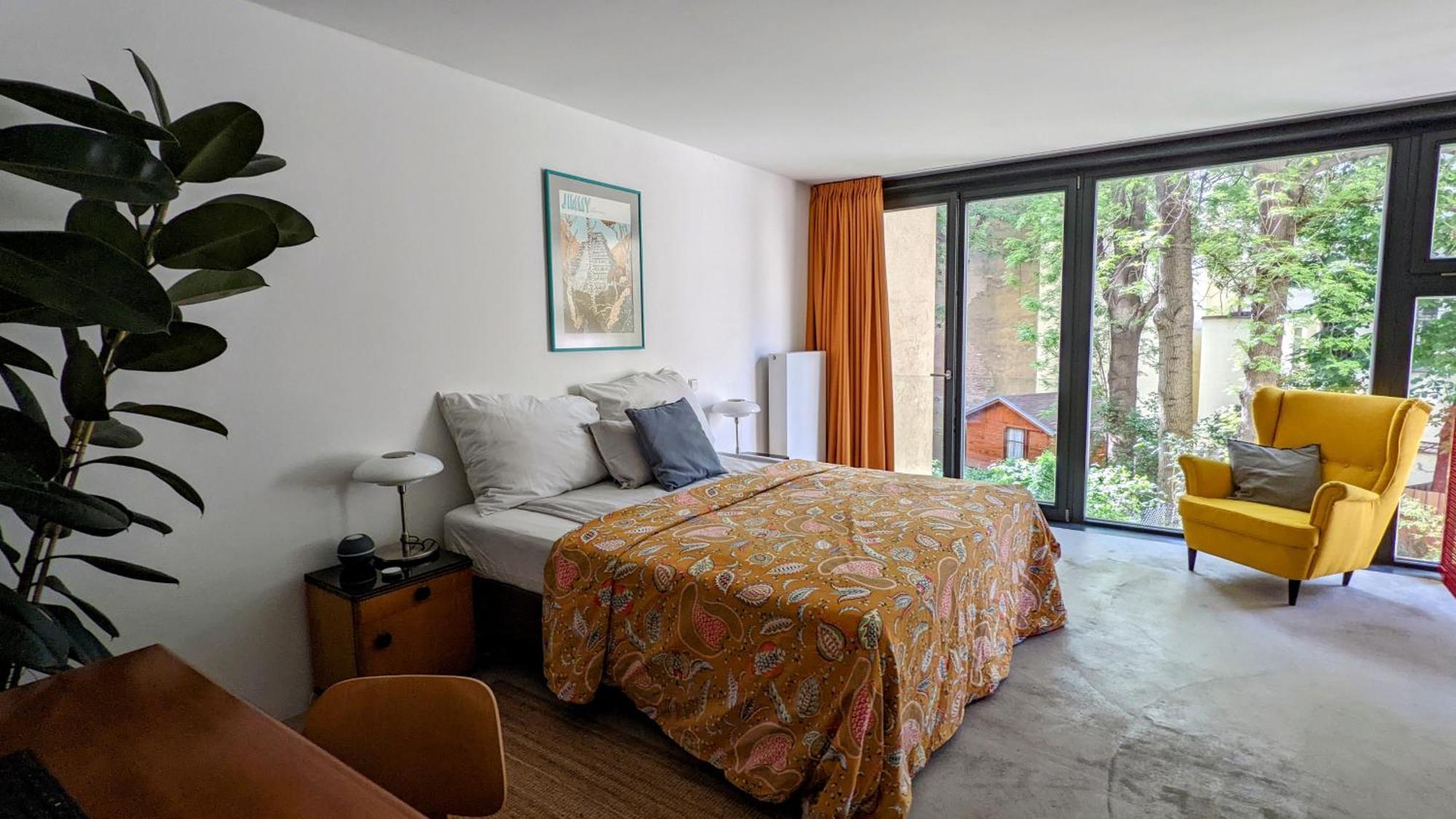 Romantic And Atypical Apartments In Prague'S Montmartre Екстер'єр фото