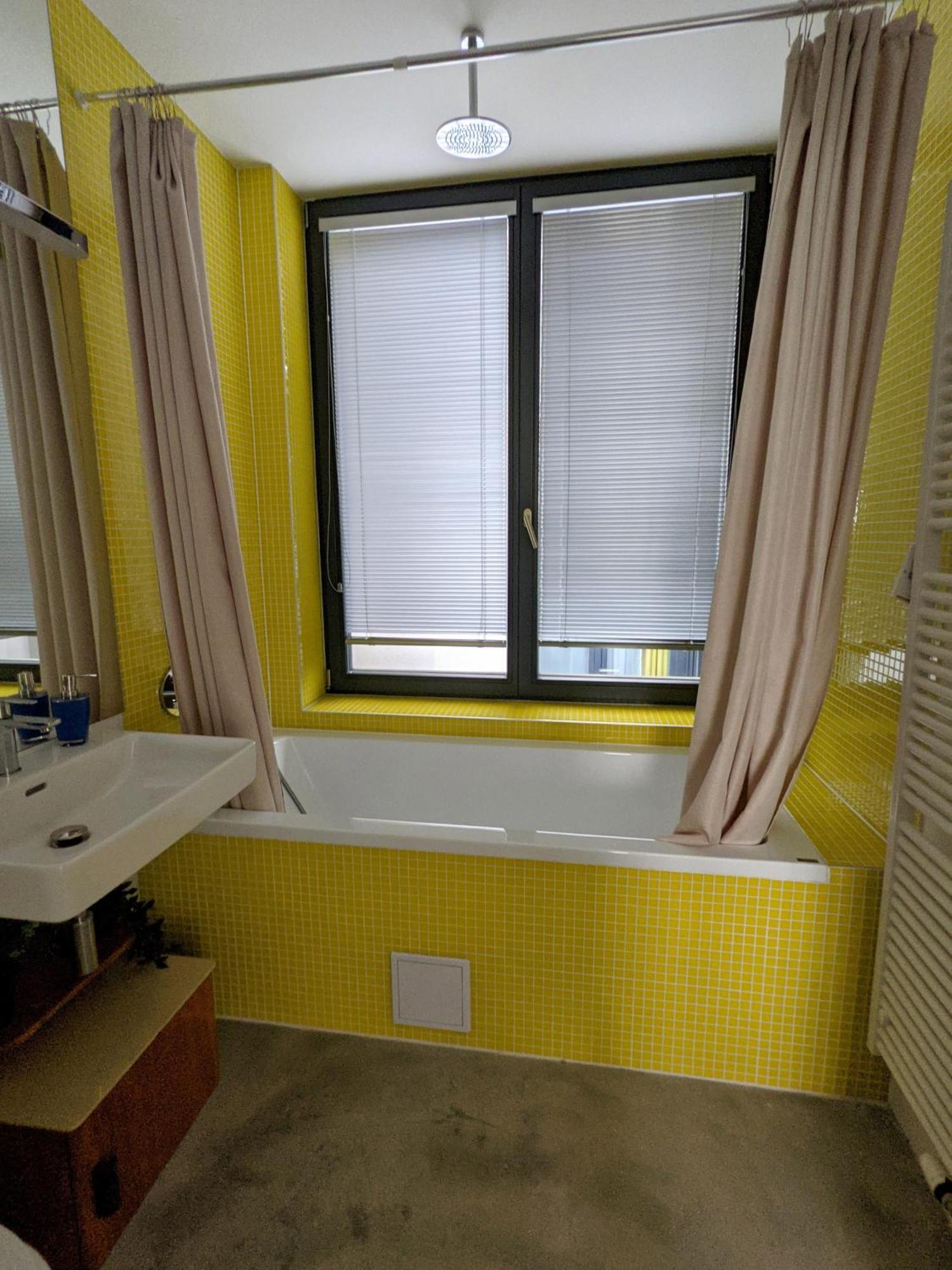 Romantic And Atypical Apartments In Prague'S Montmartre Екстер'єр фото